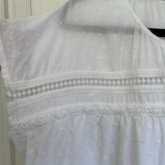 GYPSIES & MOONDUST women’s boxy fit semisheer white swiss dot crochet top size L - Picture 4 of 11
